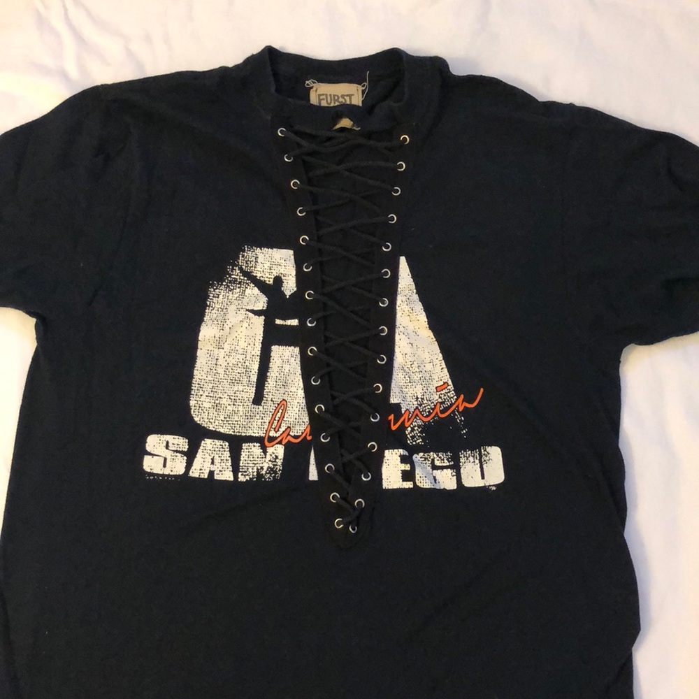 LF vintage lace up tee